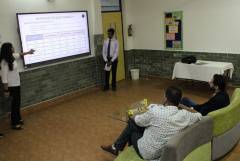 image-slider-with-thumbnail2.jpeg