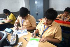image-slider-with-thumbnail1.jpeg